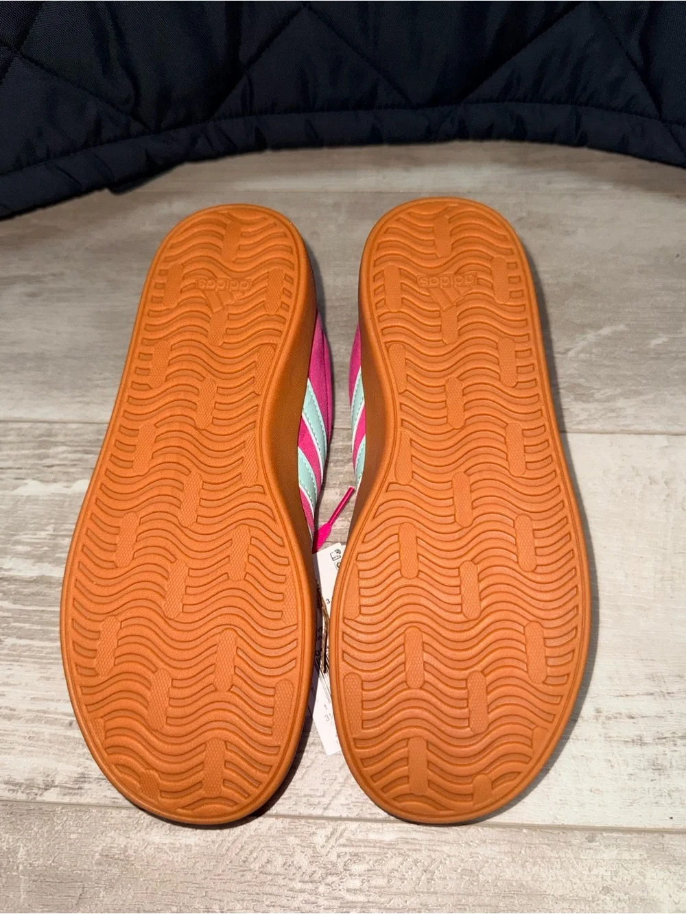 Adidas VL Court 3.0 Kids Size 4 Shock Pink Aqua Gum Sneakers NWT